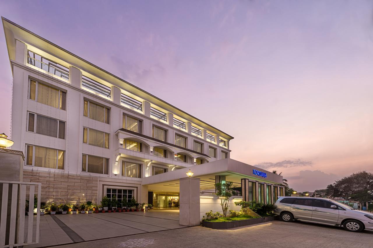 Tgi Grand Fortuna Hosūr Exterior foto